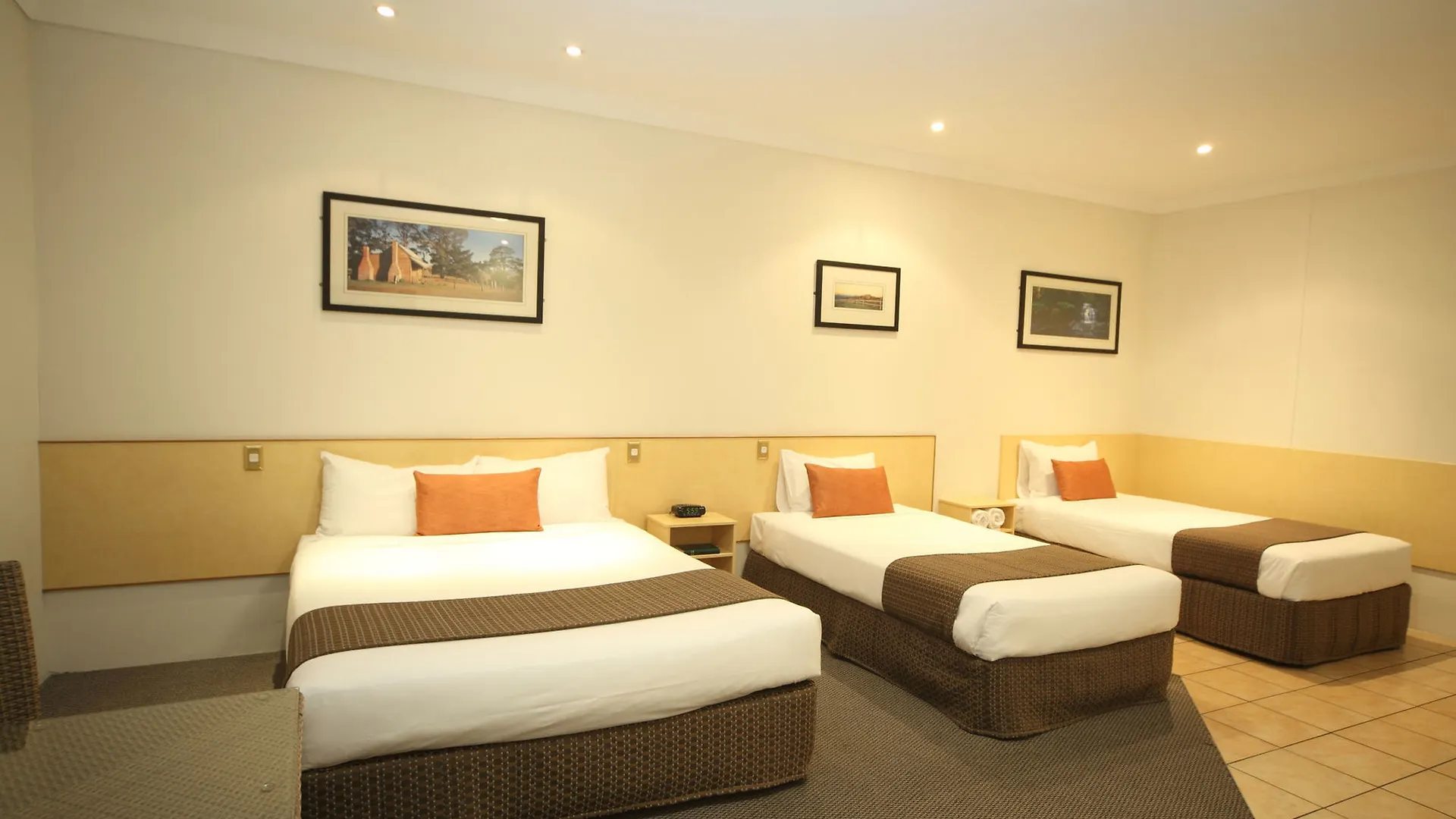 Midlander Motor Inn Emerald 4*,  Australie